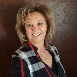 Meet your Posher, Glenda